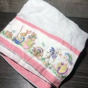 VINTAGE EASTER SPRING PILLOW CASE DUCKS AND BUNNY RABBITS ON TRIM